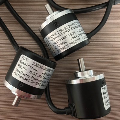 �ǶȂ������İ��b�c���H��(y��ng)��