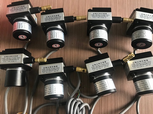 ���Kʽλ�ƾ��a���x��Ҫ�c(di��n)