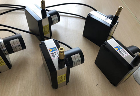 �������-���Kλ�Ƃ������a(ch��n)���`���������Ď��c(di��n)��