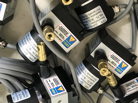 ���͙C����λ�Ƃ������Ĺ���ԭ������Щ��